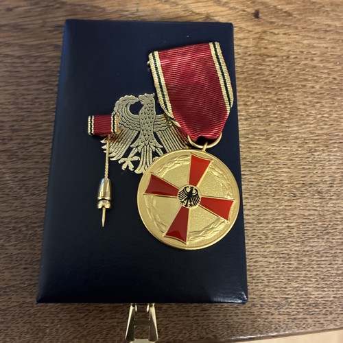 Orden bundesverdienstkreuz - orden,