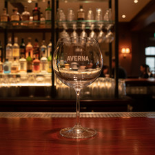 Averna Likör Stielglas Glas