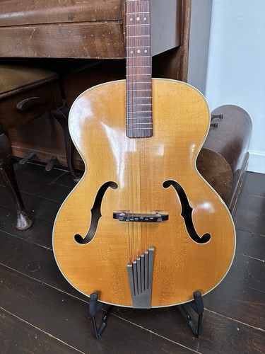 Vintage 1960 senator - 1960’s, blond