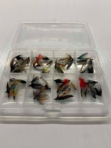 Barbless wet fliegen boxed - wet,