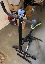 Heimtrainer-Typ Fahrrad . Sehr