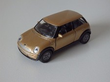 siku 1315 New Mini Cooper gold