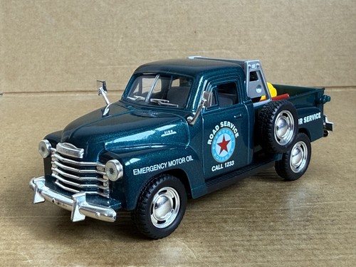 Kinsmart chevy 3100 pick - 53,