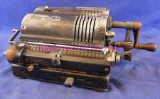 Triumphator HZN Nr. 94109 - Rechenmaschine alt antik - Samlg. MS-Land 2299