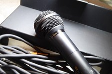 Mikrofone, Behringer, Grundig