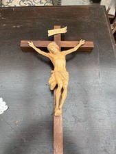 Holz Wandkreuz / Kruzifix mit Jesusfigur geschnitzt – Höhe ca.: 550 mm, Breite