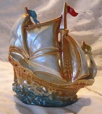 Schiff Flaggschiff Galeone Schulschiff Rauchverzehrer Vintage beleuchtet