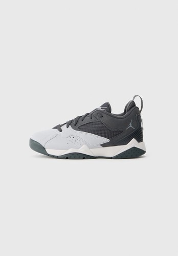 Jordan mvp limited sneaker - jordan,