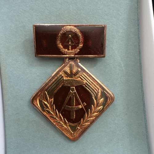 Ddr medaille zum ehrentitel - medaille,