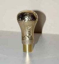 Messinggriff goldener runder