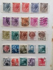 Album - 300 Briefmarken -