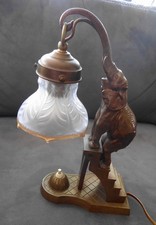 Antike Elefanten-Tisch-Lampe