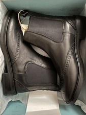 Cricket Schuhe Tonia - NEU -