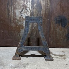 1 altes Tischbein Seitenteil Tischbeine Gusseisen Industrie H62,5cm B60cm G30Kg