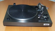 Akai AP 100c Plattenspieler