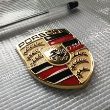PORSCHE Emblem Gold Metallschild Abzeichen Auto Dekoration mit Band Neu