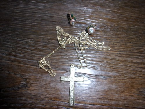 Kette mit kreuz und - kreuz, ohrstecker