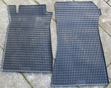 2 Gummimatten von Mercedes