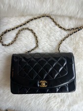 Vintage Chanel Diana Bag Black