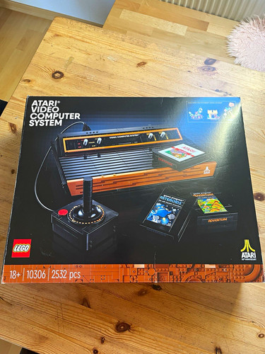 Lego icons atari 2600 - lego,