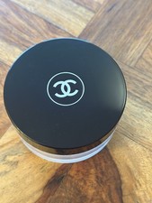 CHANEL Puder Dose Verpackung