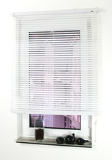 PVC Jalousie weiß, blau, rot