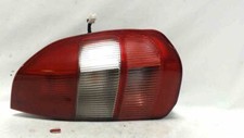 Heckleuchte Rücklicht rechts mit Elektrik - 1 Zapfen gebrochen s. Bild