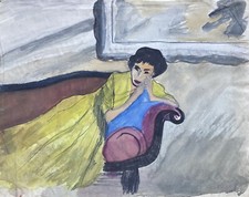 Dame mit gelbem Kleid auf Sofa