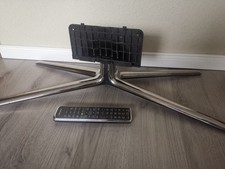 Samsung TV Standfuß und Fernbedienung AA59 00543A TV Ständer 4 beinig Chrom