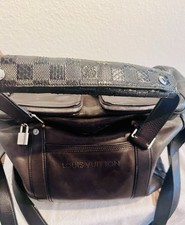 Louis Vuitton Etui/Schließriemen LV  DJ Bag, Python Schlangen Leder, limitiert 