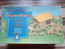 Holzspielzeug Bauernhof aus