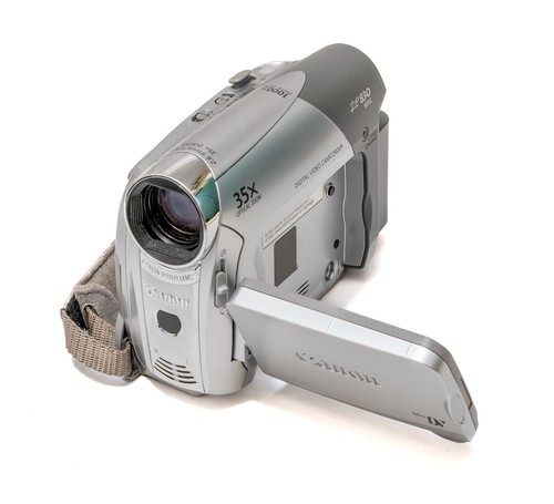 Canon zr830 ntsc zoom 35x - canon,
