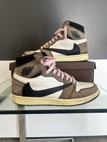 Travis scott air jordan - x,