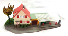 💥DDR H0 1:87 OWO Modell Fertigmodell Haus mit Garage Werkstatt Tankstelle👈