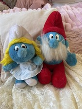 Papa Schlumpf und Schlumpfine