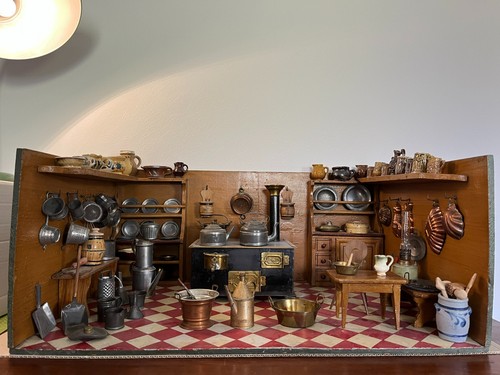 Alte puppenküche mit bing - alte,