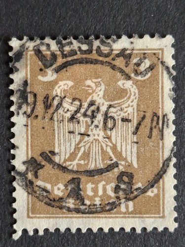 Zentrischer vollstempel - zentrischer,