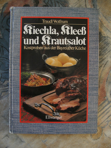 Kiechla kleeß und krautsalot - kleeß,