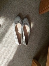 Ballerina der Marke Brunella