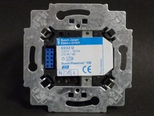 Busch-Jaeger 6932 U EIB KNX Powernet Dimmaktor/-sensor UP 1fach 6932U