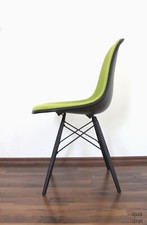 VITRA DSW Plastic side chair Vollpolster Eames Stuhl  sgt. Zustand