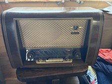 Altes Radio Röhrenradio