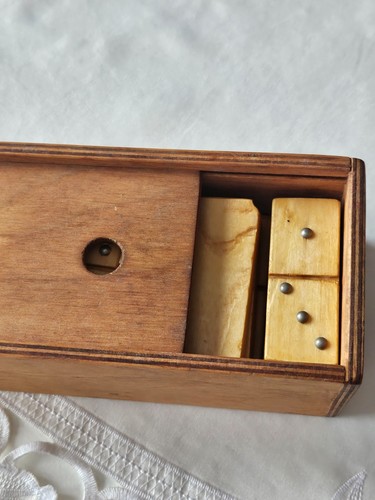 Alte domino steine - alte,