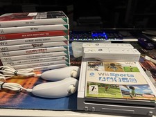 Nintendo Wii Bundle,2 Wii Motes 2 Nunchucks,10 Spiele.inkl Mario & Wii Sports GC