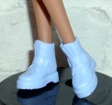 %**Barbie Fashionistas