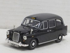 Austin FX4 London Taxi in