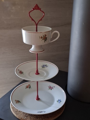 Etagere aus porzellan - aus,