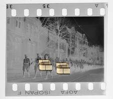 Original Negativ 4x3,5cm - Lübeck Schleswig-Holstein - Soldaten Straßenansicht