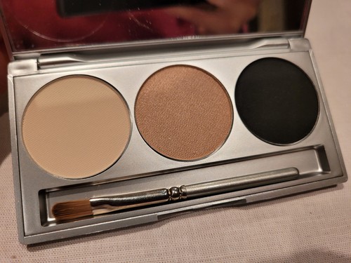 Kryolan eye shadow trio - eye,