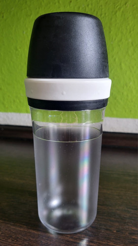 Tupperware parmesano - tupperware,